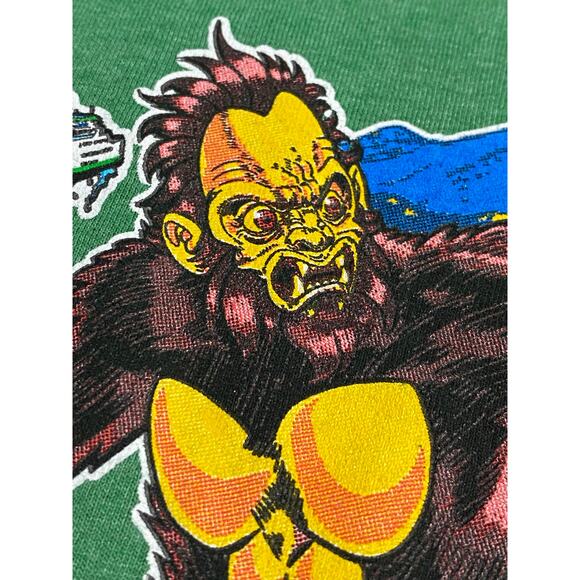 NWT Space Needle x ECCC T-Shirt – Green Bigfoot Sci-Fi Graphic – Size XL - Picture 5 of 8